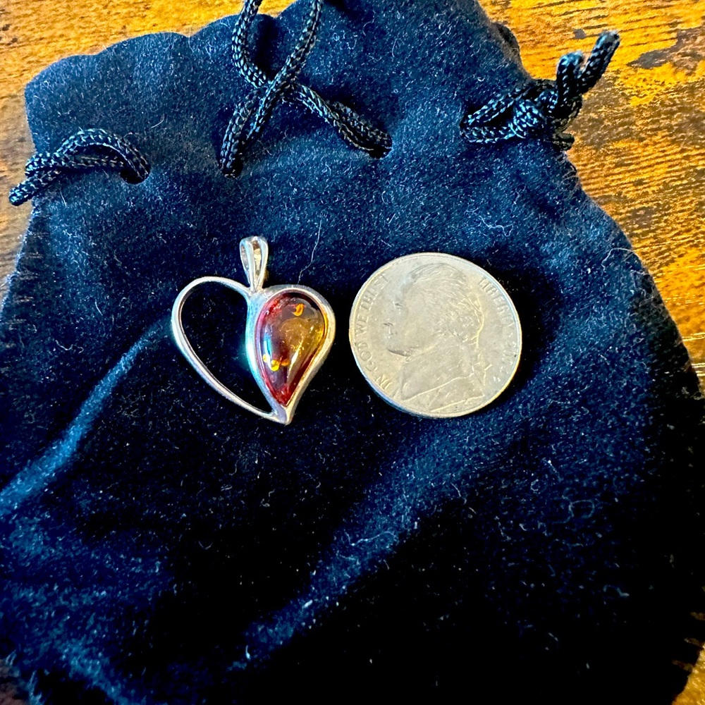 Sterling silver heart pendant amber stone